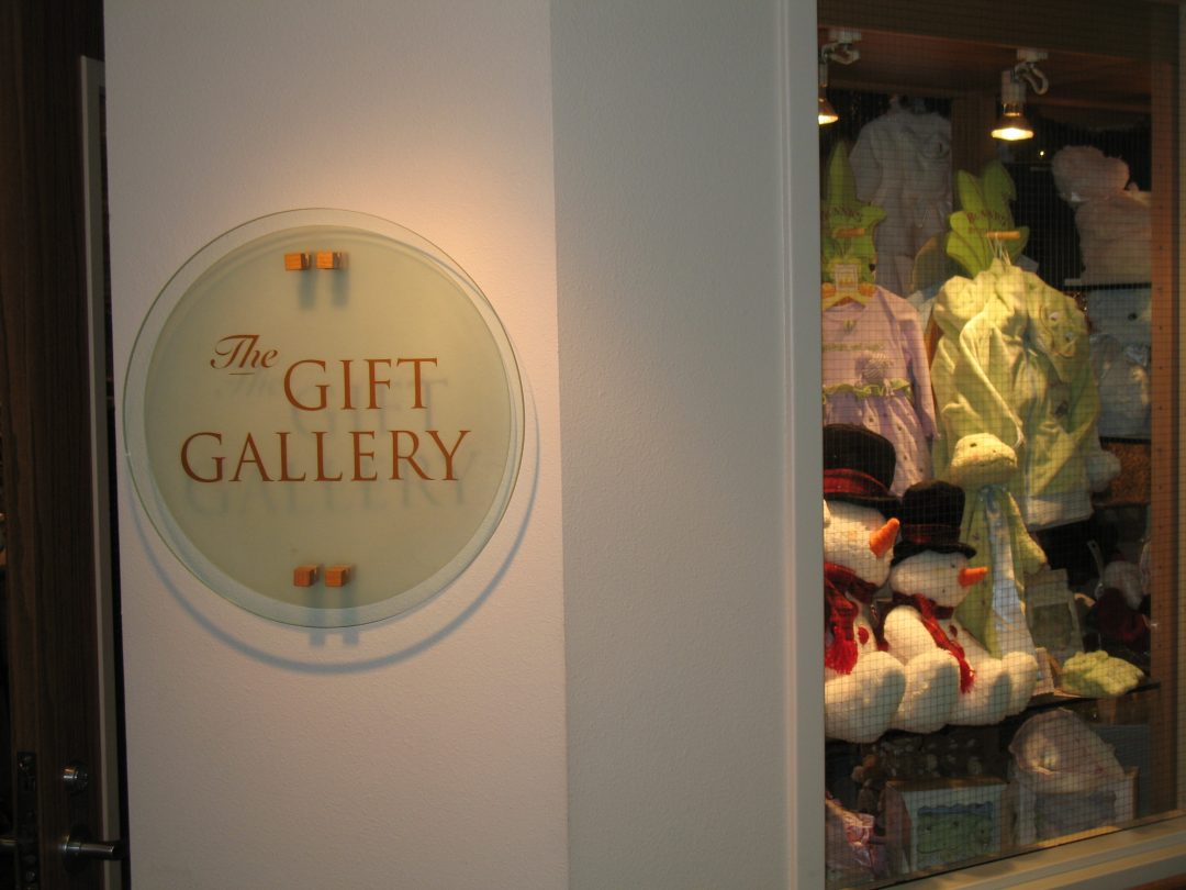 Overlake Hospital Gift Gallery